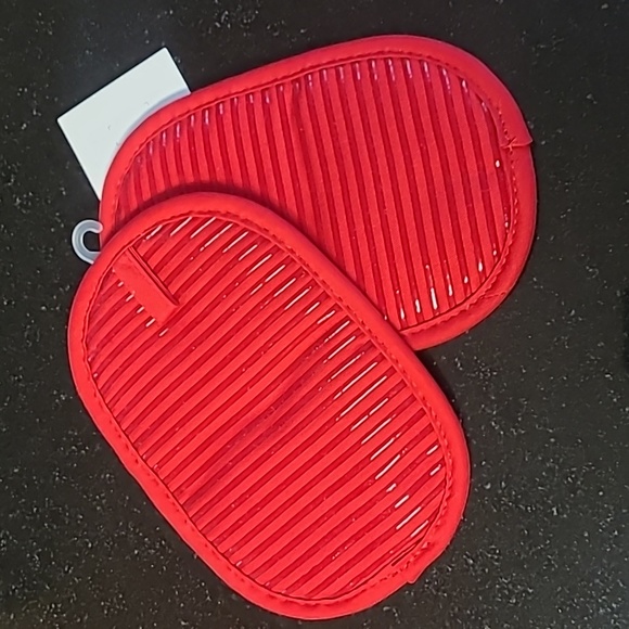 KitchenAid Pot Holder Set - Picture 2 of 5